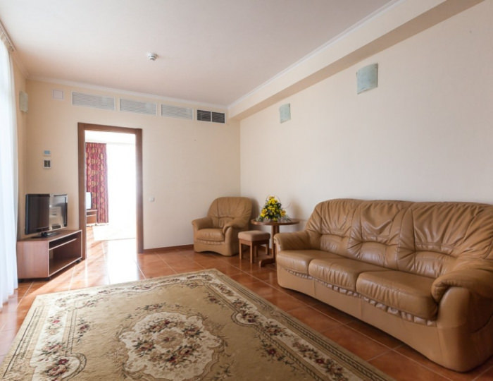 Люкс Комфорт 2-местный 2-комнатный - Курортный комплекс «Ливадийский»