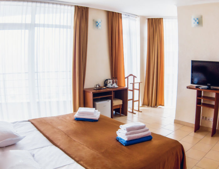 Полулюкс Семейный 2-местный - Курортный комплекс «Ливадийский»