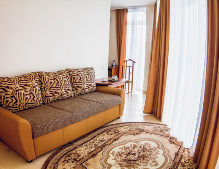 Полулюкс Семейный 2-местный - Курортный комплекс «Ливадийский»